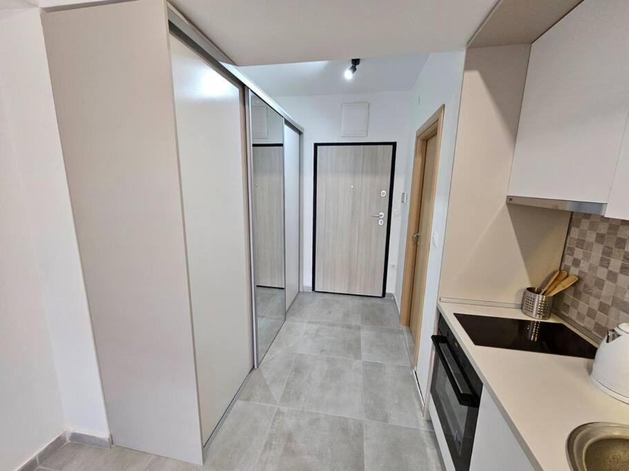 Milo Apartment スコピエ エクステリア 写真